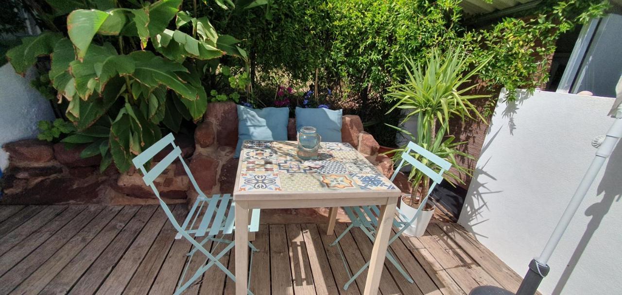 Beautiful House In Stunning Nature, 22 Minutes From Beaches, 5 Minutes To Lake, Air Condition Cool And Heat, And Very Fast Internet In All Rooms, Dishwasher, Washing Machine And Induction Cooking Silves Ngoại thất bức ảnh